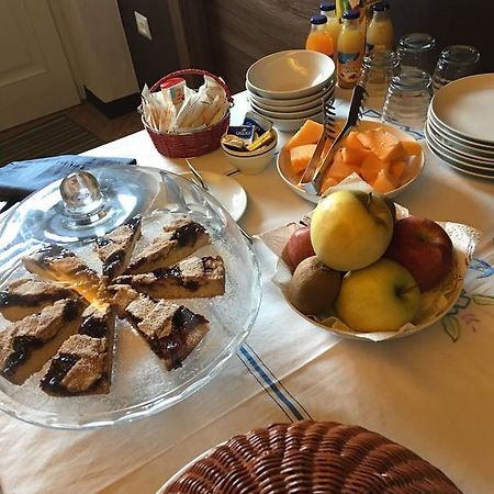 Bb Masotte Bed & Breakfast Sommacampagna Bagian luar foto