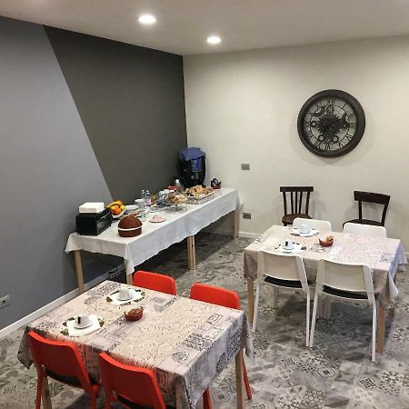 Bb Masotte Bed & Breakfast Sommacampagna Bagian luar foto