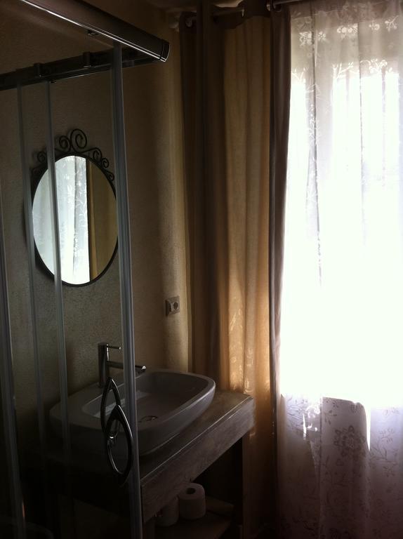 Bb Masotte Bed & Breakfast Sommacampagna Ruang foto