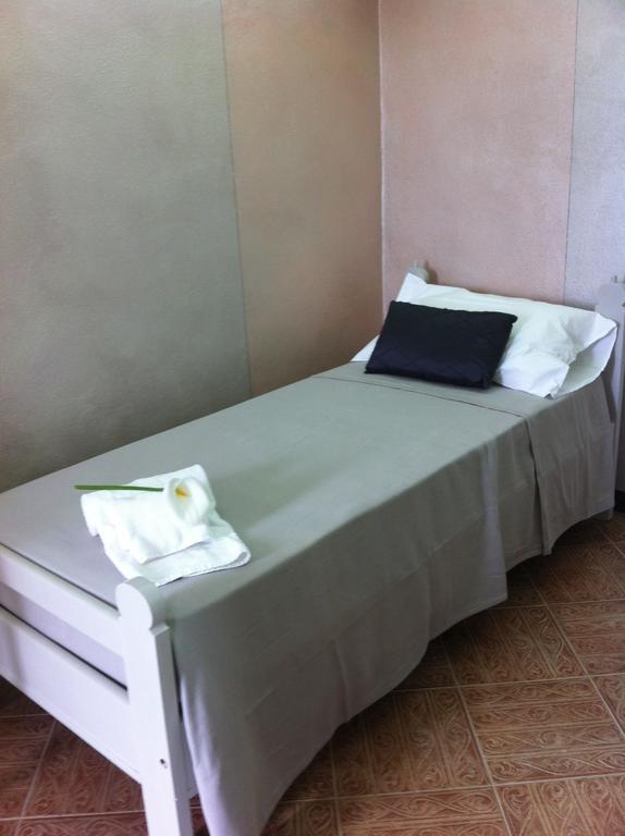 Bb Masotte Bed & Breakfast Sommacampagna Bagian luar foto