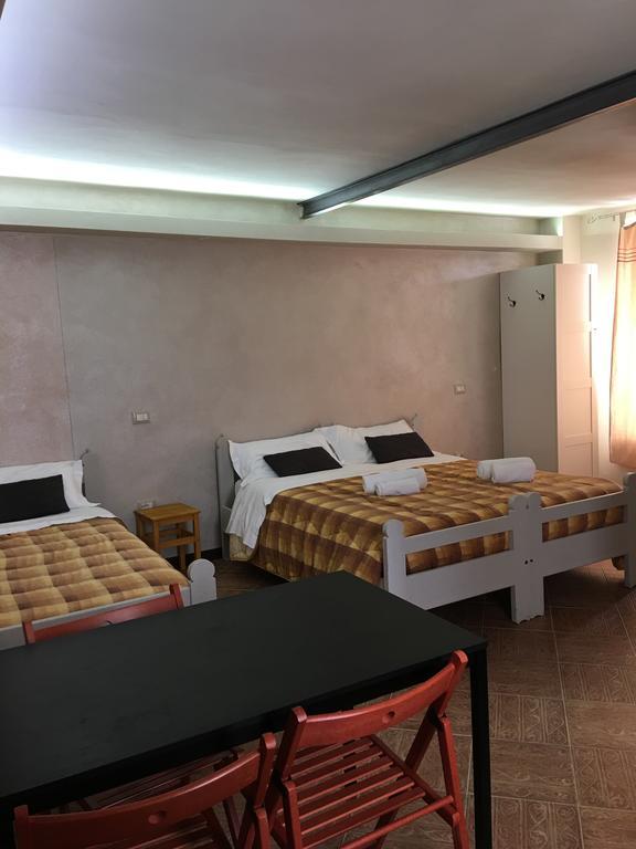 Bb Masotte Bed & Breakfast Sommacampagna Bagian luar foto